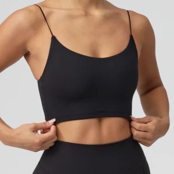 BuffBunny Essential Cami - Picture 1 of 2